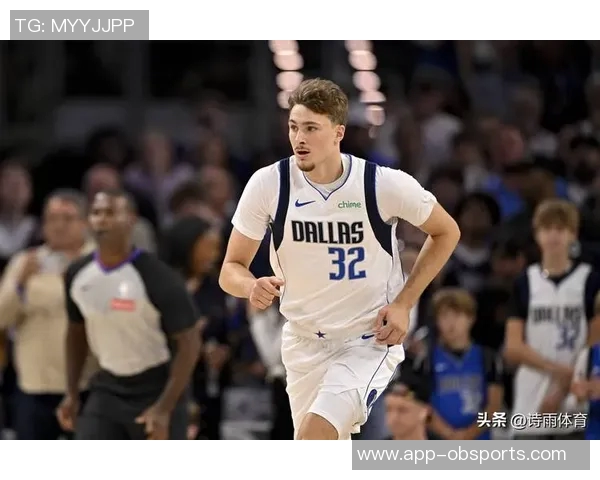 独行侠首发阵容稳定弗拉格继续控卫搭档克莱华盛顿浓眉与莱夫利