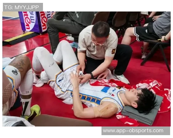 曾凡博赛后未带行李将先回北京处理签证事宜