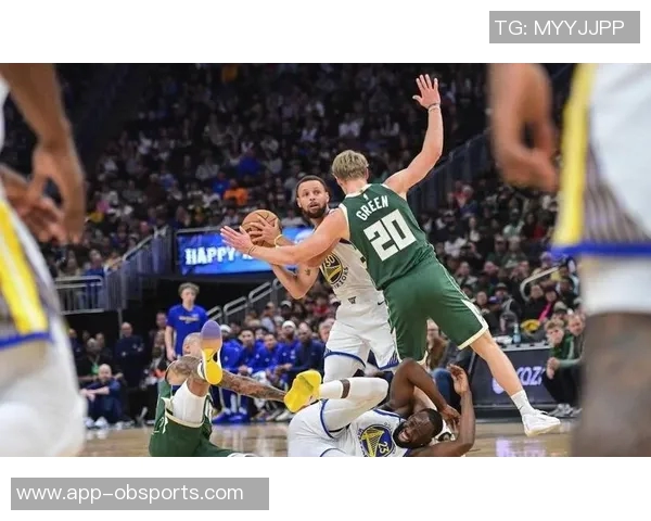 里弗斯称罗林斯具备防守任何后卫的能力库里是仅次于乔丹的最难防守球员 里弗斯称罗林斯具备防守任何后卫的能力库里是仅次于乔丹的最难防守球员