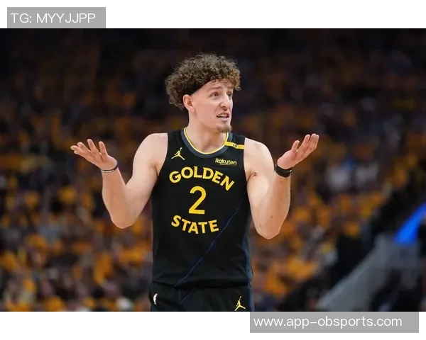 波杰姆斯基表现低迷12投仅5中16分5板2助正负值惨淡27全场垫底